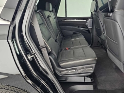 Cadillac Escalade 4WD Luxury 4dr 2026