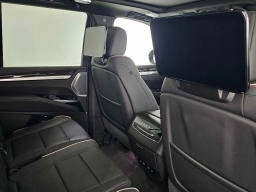 Cadillac Escalade 4WD Luxury 4dr 2026