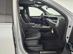 Cadillac Escalade 4WD Luxury 4dr 2026