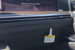 Cadillac Escalade ESV 4WD Luxury 4dr 2026