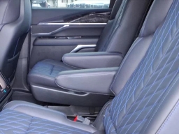 Cadillac Escalade IQ Luxury AWD 4dr 2026