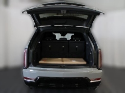 Cadillac Escalade IQ Luxury AWD 4dr 2026