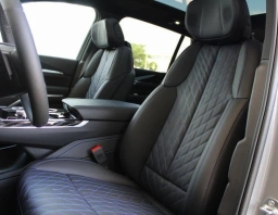 Cadillac Escalade IQ Luxury AWD 4dr 2026