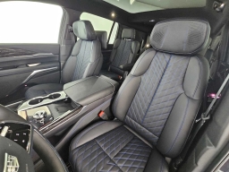 Cadillac Escalade IQ Luxury AWD 4dr 2026