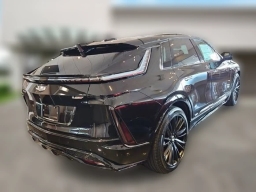 Cadillac LYRIQ LYRIQ-V Premium 4dr 2026