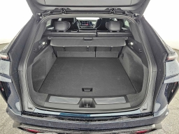 Cadillac LYRIQ LYRIQ-V Premium 4dr 2026