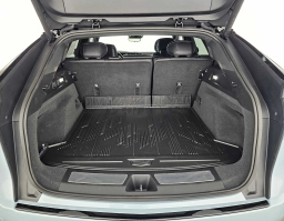 Cadillac LYRIQ LYRIQ-V Premium 4dr 2026