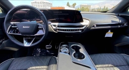 Cadillac LYRIQ LYRIQ-V Premium 4dr 2026