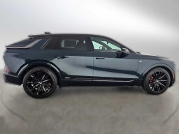 Cadillac LYRIQ LYRIQ-V Premium 4dr 2026