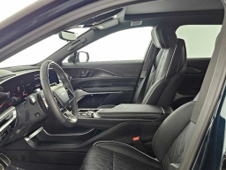 Cadillac LYRIQ LYRIQ-V Premium 4dr 2026