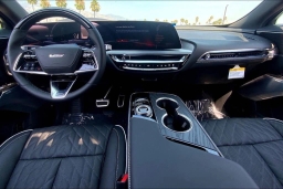 Cadillac LYRIQ LYRIQ-V Premium 4dr 2026