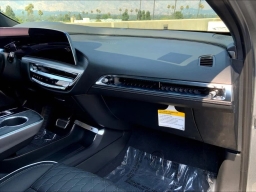 Cadillac LYRIQ LYRIQ-V Premium 4dr 2026