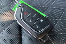 Cadillac LYRIQ LYRIQ-V Premium 4dr 2026