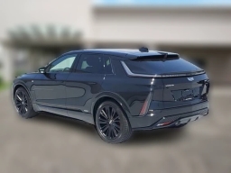 Cadillac LYRIQ LYRIQ-V Premium 4dr 2026