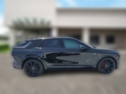 Cadillac LYRIQ LYRIQ-V Premium 4dr 2026