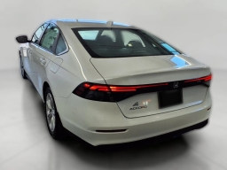 Honda Accord Sedan LX CVT 2026