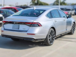 Honda Accord Hybrid Touring Sedan 2026