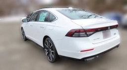 Honda Accord Hybrid Touring Sedan 2026