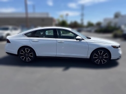 Honda Accord Hybrid Touring Sedan 2026