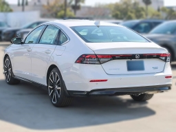 Honda Accord Hybrid Touring Sedan 2026