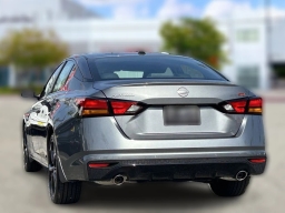 Nissan Altima SR FWD 2026