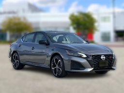 Nissan Altima SR FWD 2026