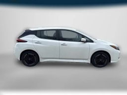 Nissan LEAF SV PLUS Hatchback 2025