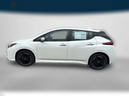 Nissan LEAF SV PLUS Hatchback 2025