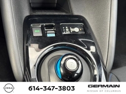 Nissan LEAF SV PLUS Hatchback 2025