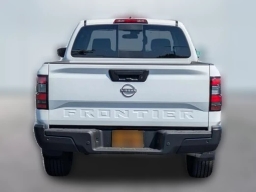 Nissan Frontier S King Cab 4x2 2026