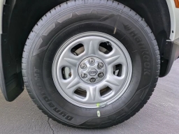 Nissan Frontier S King Cab 4x4 2026