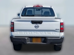 Nissan Frontier S King Cab 4x4 2026