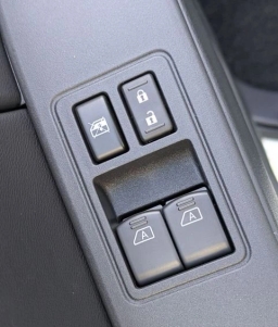 Nissan Frontier S King Cab 4x4 2026