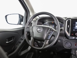 Nissan Frontier SV Crew Cab 4x2 2025