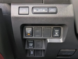 Nissan Frontier PRO-X Crew Cab 4x2 2026