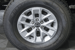 Nissan Frontier S Crew Cab 4x2 2026