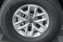 Nissan Frontier S Crew Cab 4x2 2026