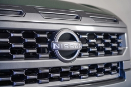 Nissan Frontier SV Crew Cab 4x2 2025