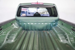Nissan Frontier SV Crew Cab 4x2 2025