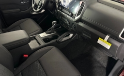 Nissan Frontier SV Crew Cab 4x2 2026