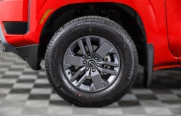 Nissan Frontier SV Crew Cab 4x2 2025