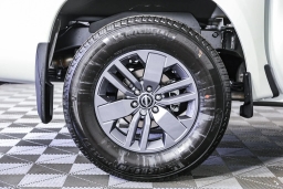 Nissan Frontier SV Crew Cab 4x2 2025