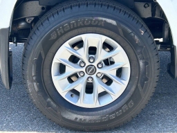 Nissan Frontier S Crew Cab 4x2 2026