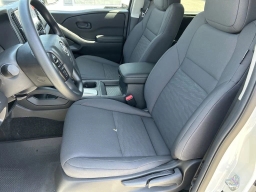 Nissan Frontier S Crew Cab 4x2 2026