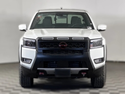 Nissan Frontier PRO-X Crew Cab 4x2 2026