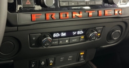 Nissan Frontier PRO-X Crew Cab 4x2 2026