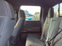 Nissan Frontier PRO-X Crew Cab 4x2 2026