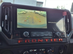 Nissan Frontier PRO-X Crew Cab 4x2 2026