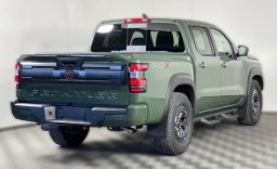 Nissan Frontier PRO-X Crew Cab 4x2 2026