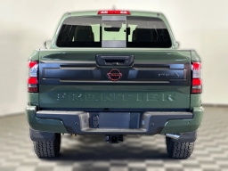 Nissan Frontier PRO-X Crew Cab 4x2 2026